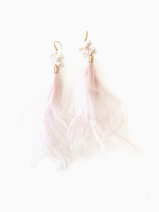 Elegant_Blush_Feather_Fur_Long_Earrings