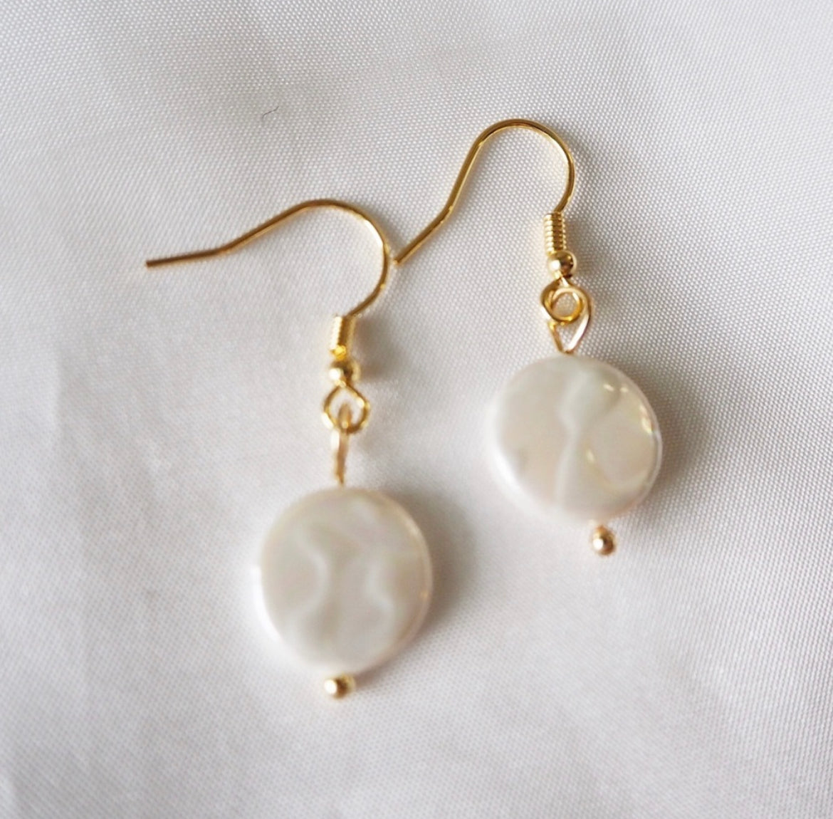 Tiny Freshwater Pearl Coin Flate drop earrings