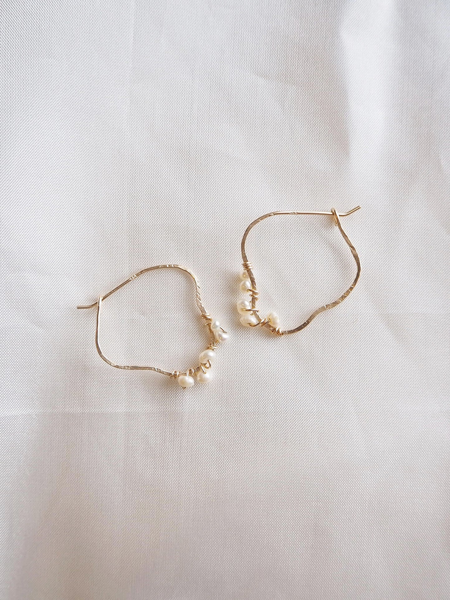 Imperfection Wire Pearl Hoop 14K Gold Filled Earring 